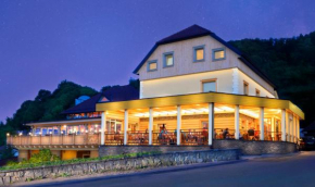Отель Guesthouse Les  Брежице